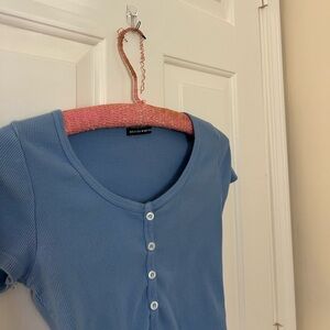 Brandy Melville sky blue (decorated) button down crop top. OS